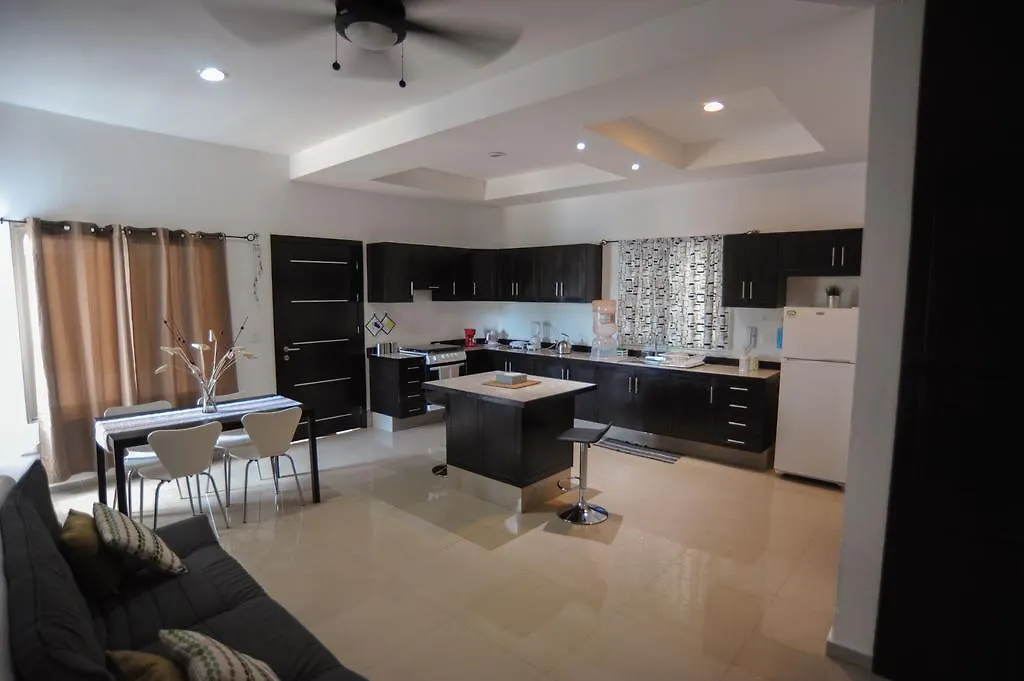 Casa Felicidad Apartmentの連絡先